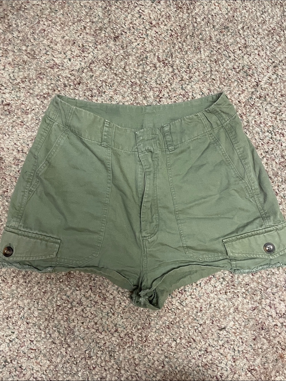 Pull & bear Olive cargo pocket high rise frayed hem short